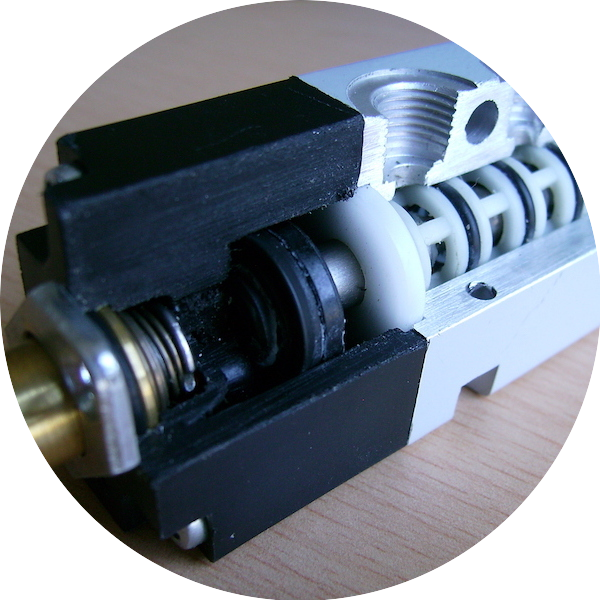 Greases and lubricating oils for pneumatic cylinders